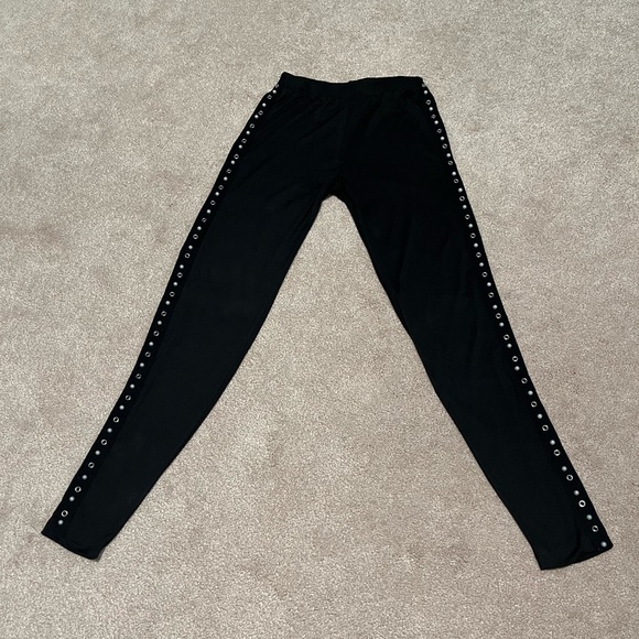 Eye Candy Leggings - Picture 2 of 4